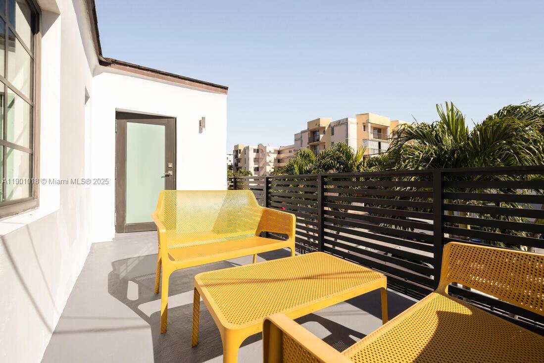 Ver detalles   /  3040 sq. ft. $ 2025-10-22 0 foto