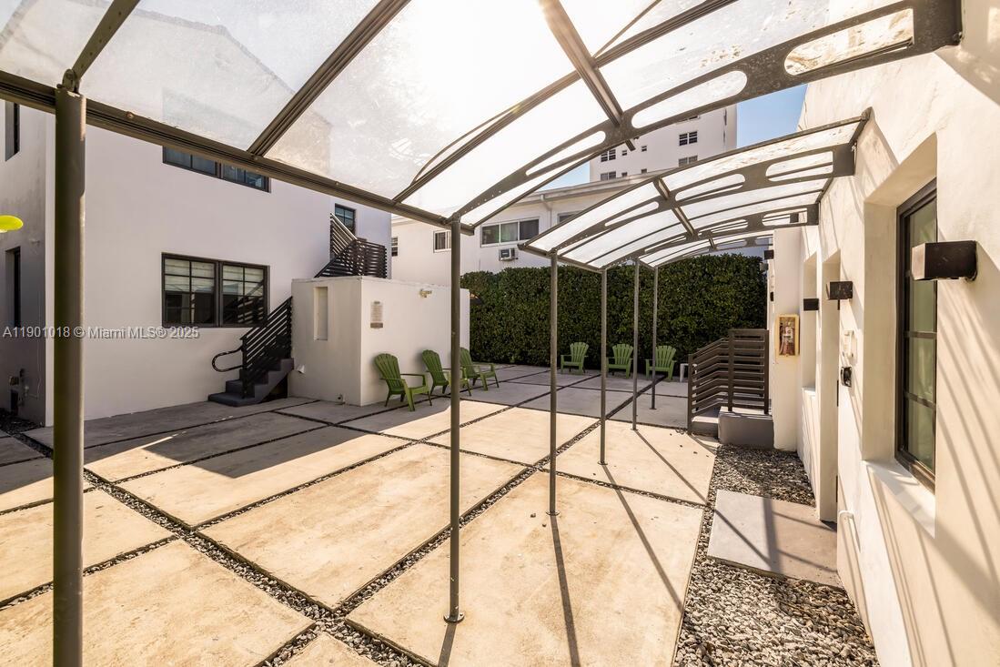 Ver detalles   /  3040 sq. ft. $ 2025-10-22 0 foto