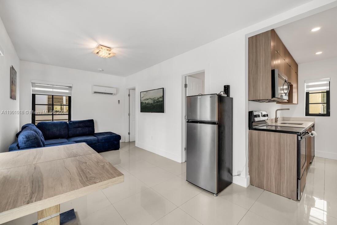 Ver detalles   /  3040 sq. ft. $ 2025-10-22 0 foto