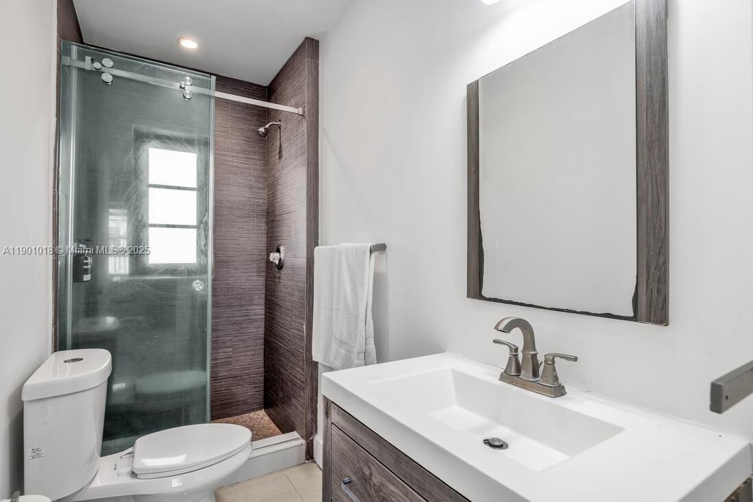 Ver detalles   /  3040 sq. ft. $ 2025-10-22 0 foto