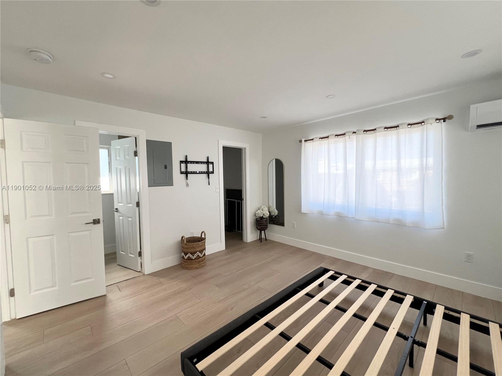 Ver detalles   /  1760 sq. ft. $ 2025-10-22 0 foto