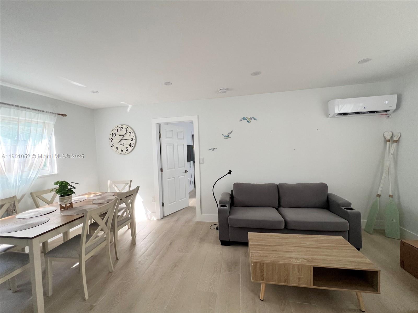 Ver detalles   /  1760 sq. ft. $ 2025-10-22 0 foto