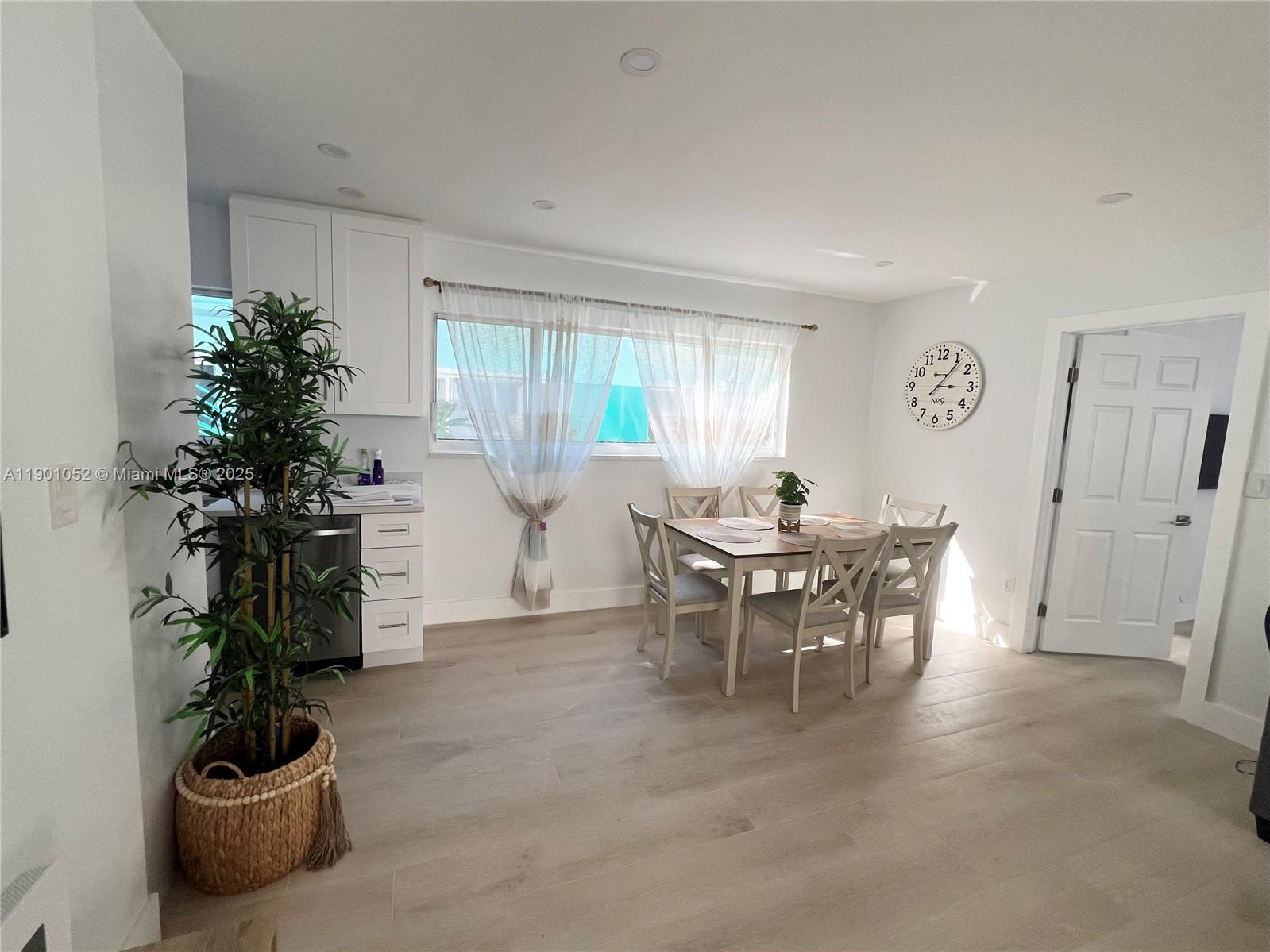 Ver detalles   /  1760 sq. ft. $ 2025-10-22 0 foto