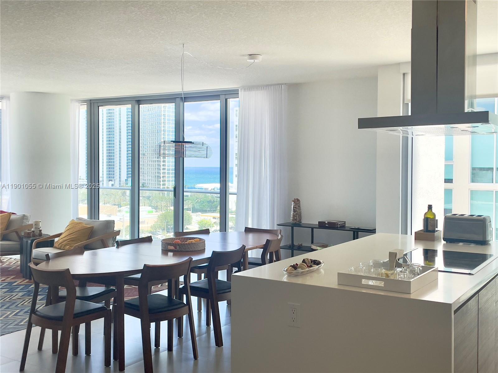 See details 4-1101 3 / 4 1892 sq. ft. $ 2025-10-22 0 Photo