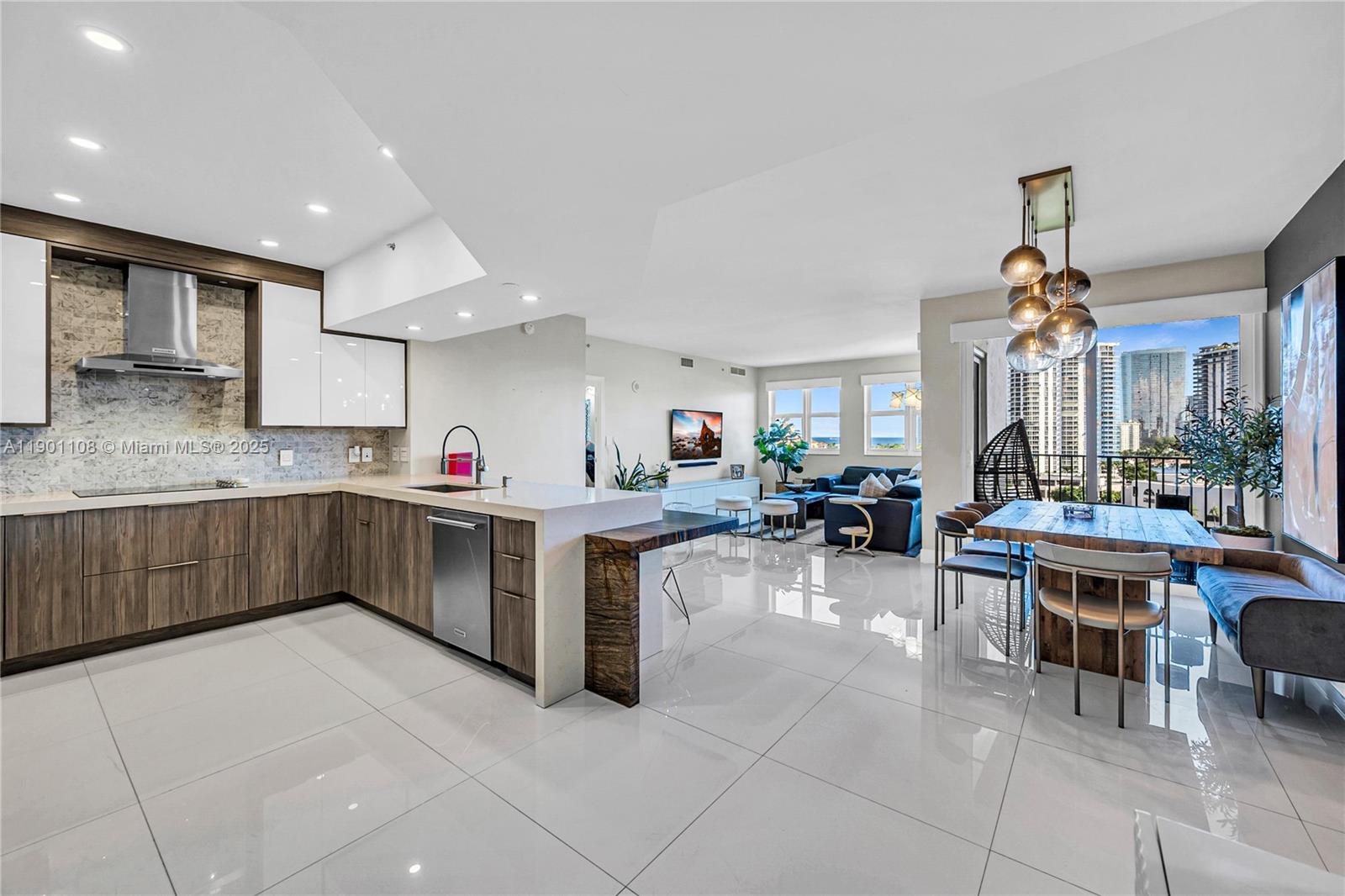 Photo of 19900 Country Club Dr  #1003, Aventura, Florida, 33180 - 