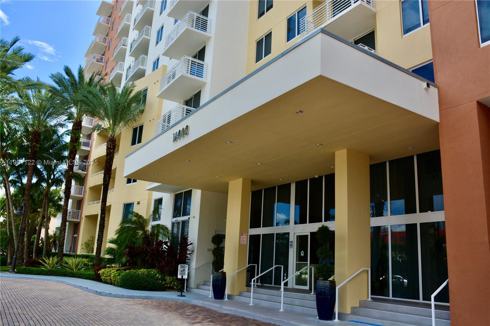 Photo of    #821, Aventura, Florida, 33180 -