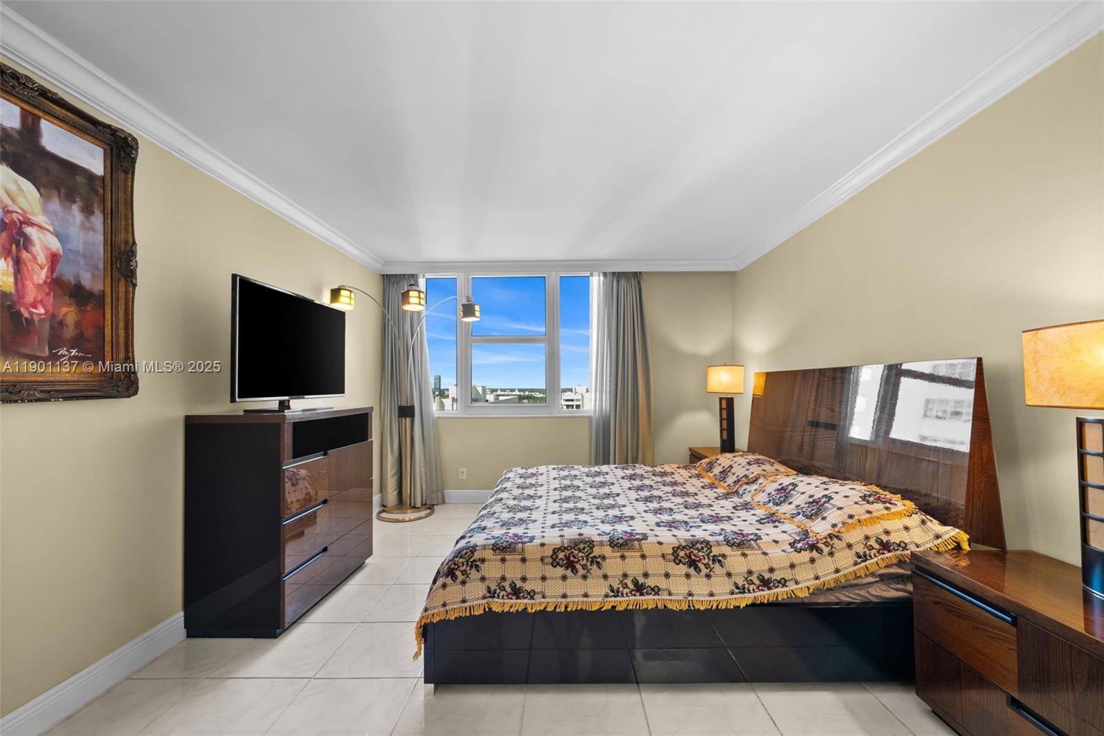 Photo of 2030 Ocean Dr  #1701, Hallandale Beach, Florida, 33009 -