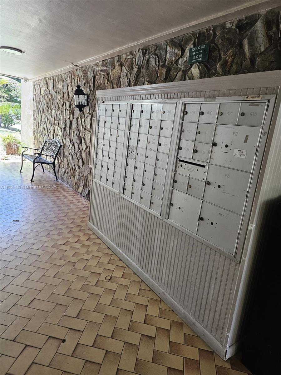 109-3 2 / 2 1315 sq. ft. $ 2025-10-22 0 Photo