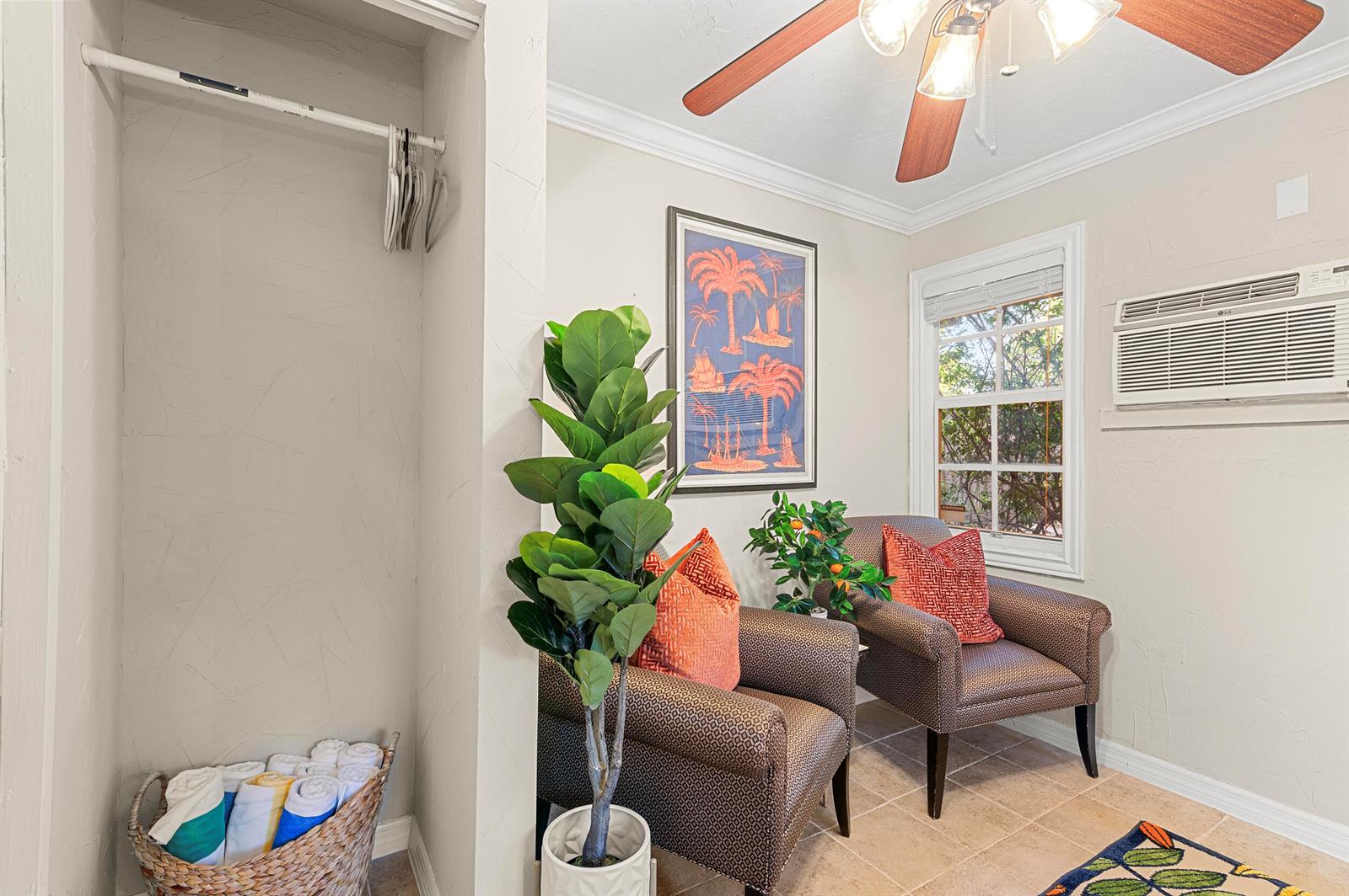Ver detalles / 5 3643 sq. ft. $ 2025-11-07 0 foto