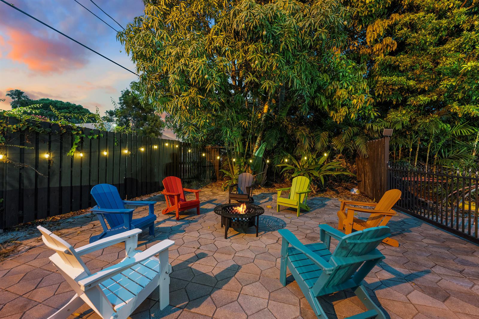 Ver detalles / 5 3643 sq. ft. $ 2025-11-07 0 foto