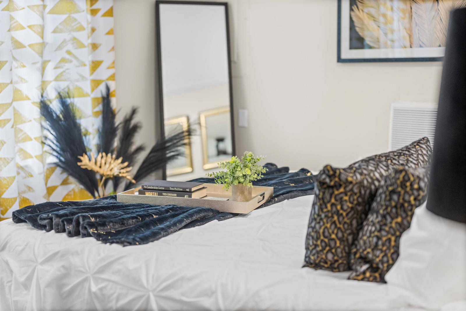 Ver detalles / 5 3643 sq. ft. $ 2025-11-07 0 foto