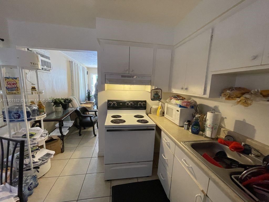 Ver detalles   /  1704 sq. ft. $ 2025-10-22 0 foto