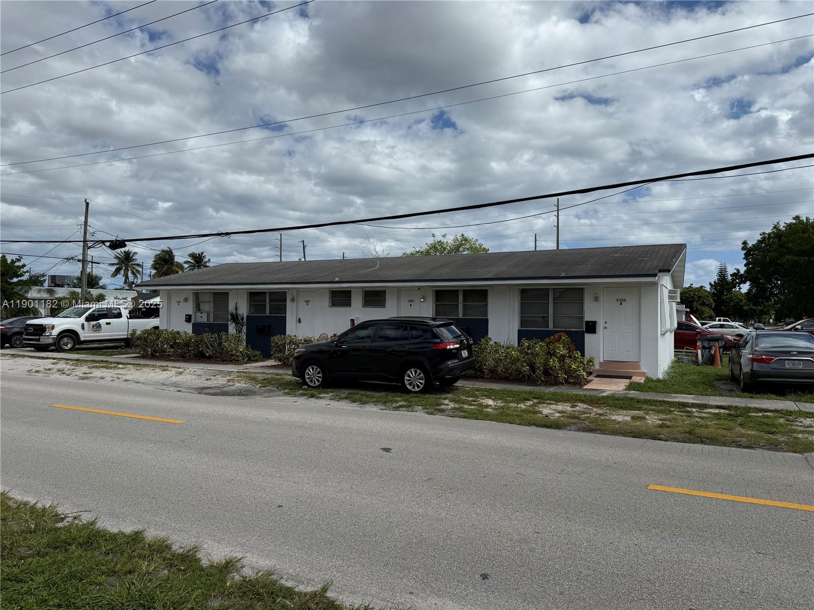 Ver detalles   /  1704 sq. ft. $ 2025-10-22 0 foto