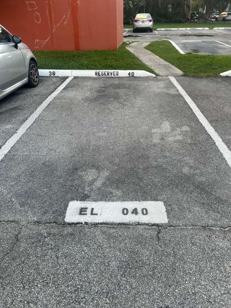 304 1 / 1 686 sq. ft. $ 2025-10-23 0 Photo