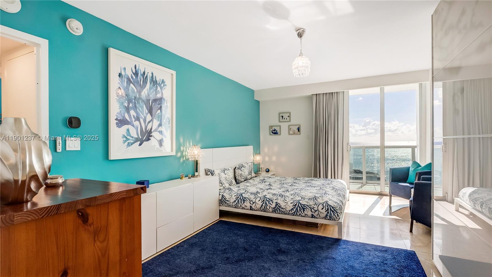 1807 2 / 2 1357 sq. ft. $ 2025-10-23 0 Photo