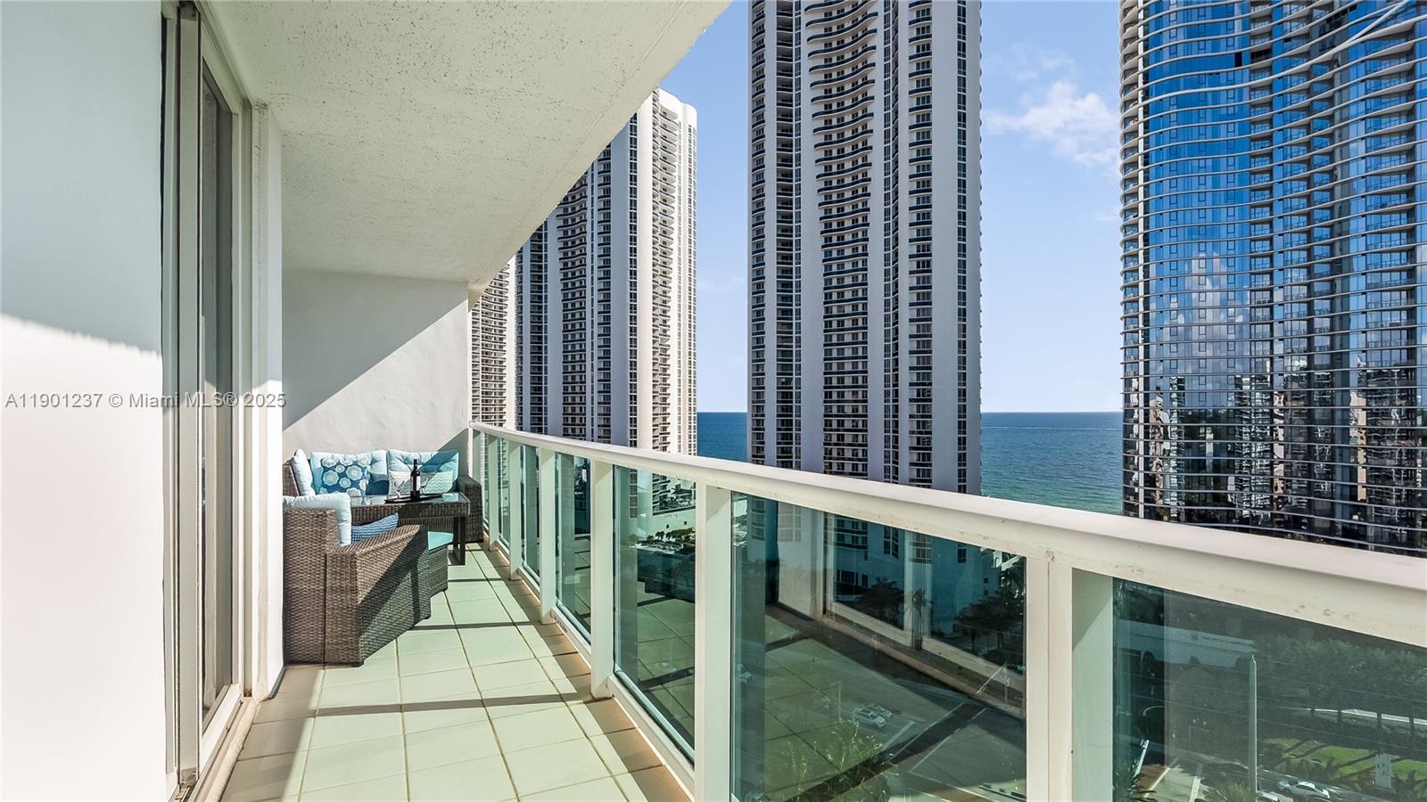 1807 2 / 2 1357 sq. ft. $ 2025-10-23 0 Photo