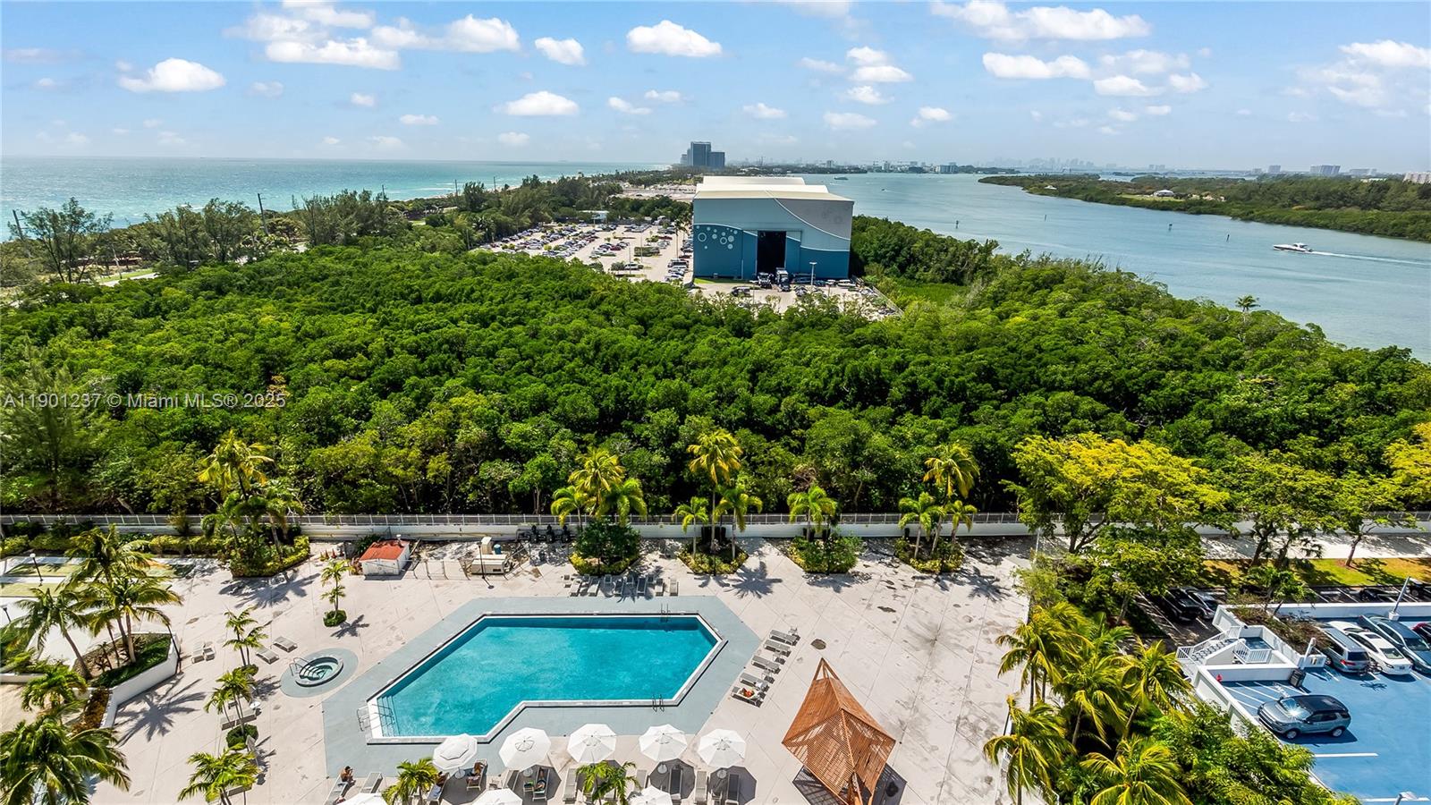 1807 2 / 2 1357 sq. ft. $ 2025-10-23 0 Photo