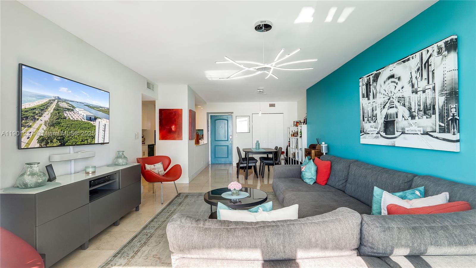 1807 2 / 2 1357 sq. ft. $ 2025-10-23 0 Photo