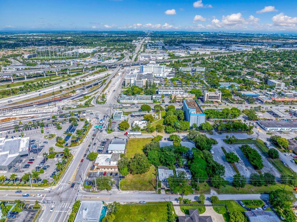 See details   /   sq. ft. $ 2025-10-23 0 Photo