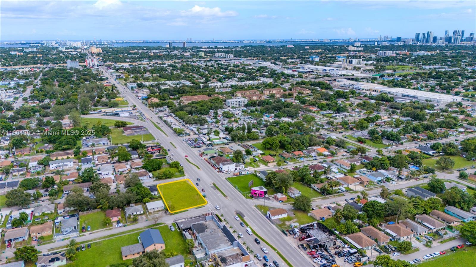 Ver detalles   /   sq. ft. $ 2025-10-23 0 foto