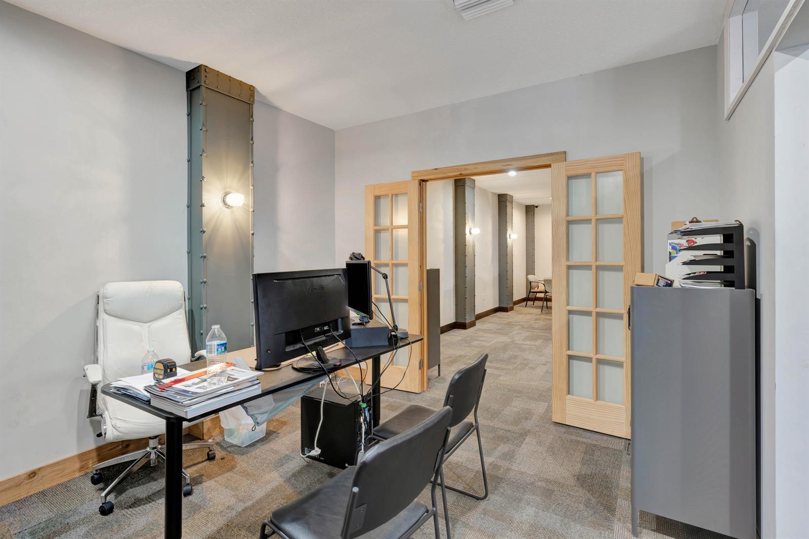 Ver detalles 102 / 2 sq. ft. $ 2026-06-17 0 foto