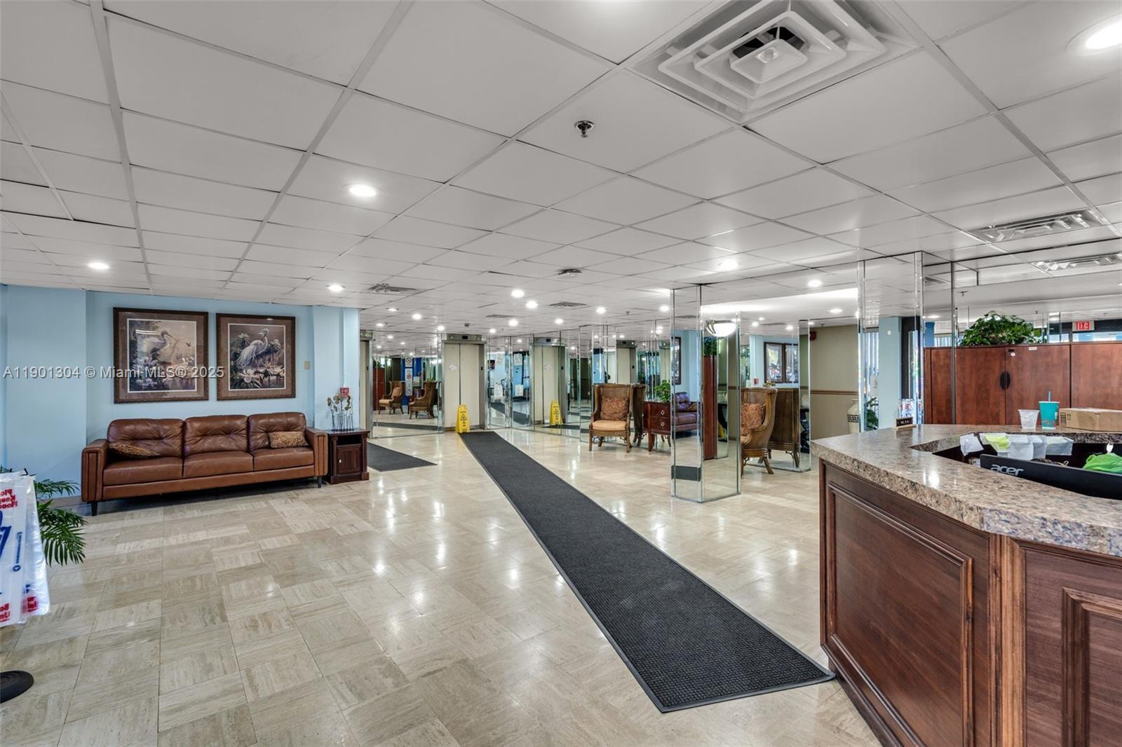 See details 812 2 / 2 1132 sq. ft. $ 2025-10-23 0 Photo