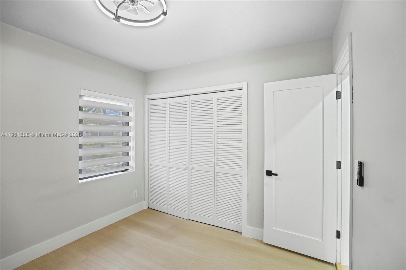   /  2554 sq. ft. $ 2025-10-23 0 Photo