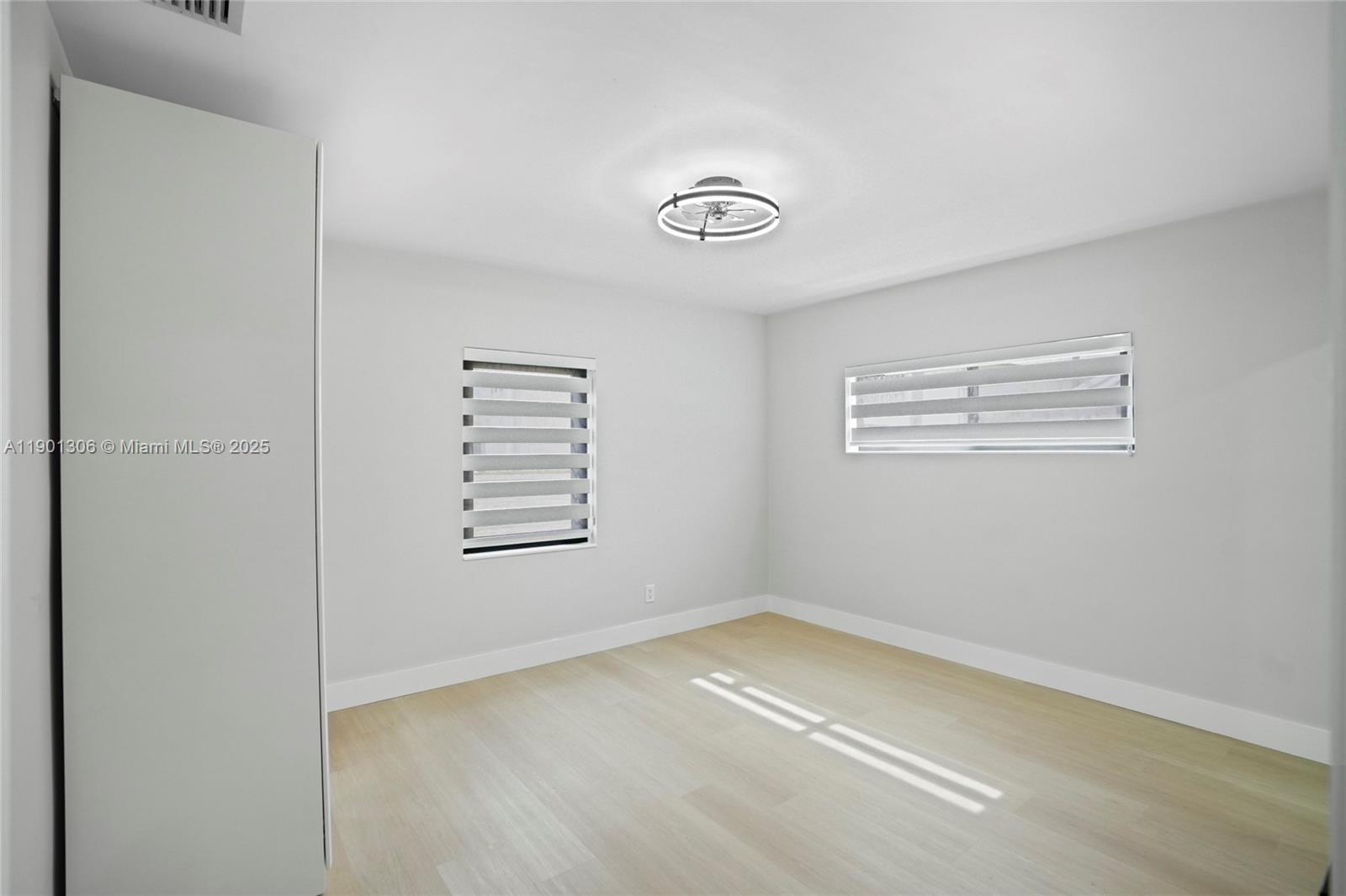   /  2554 sq. ft. $ 2025-10-23 0 Photo