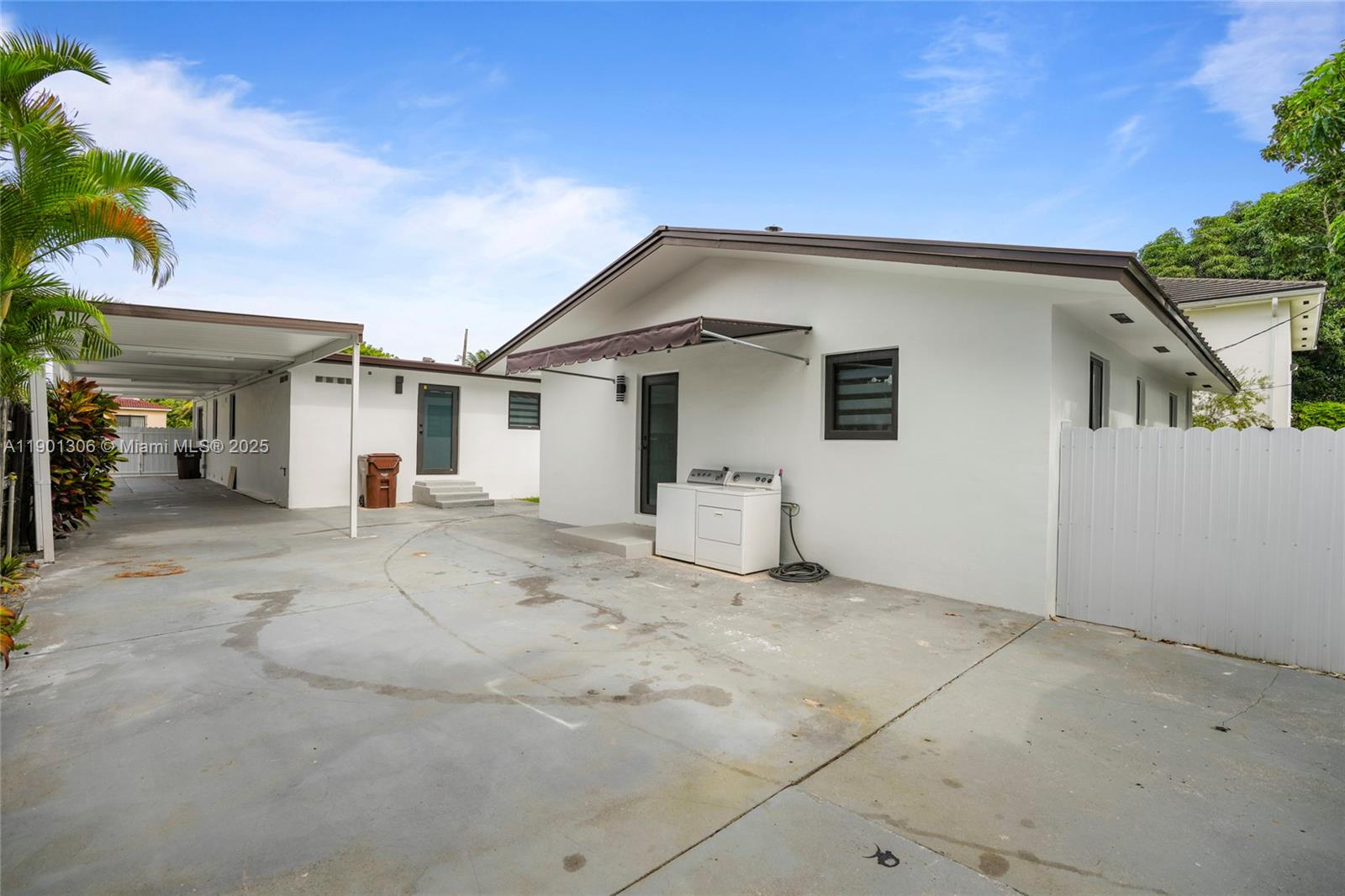   /  2554 sq. ft. $ 2025-10-23 0 Photo