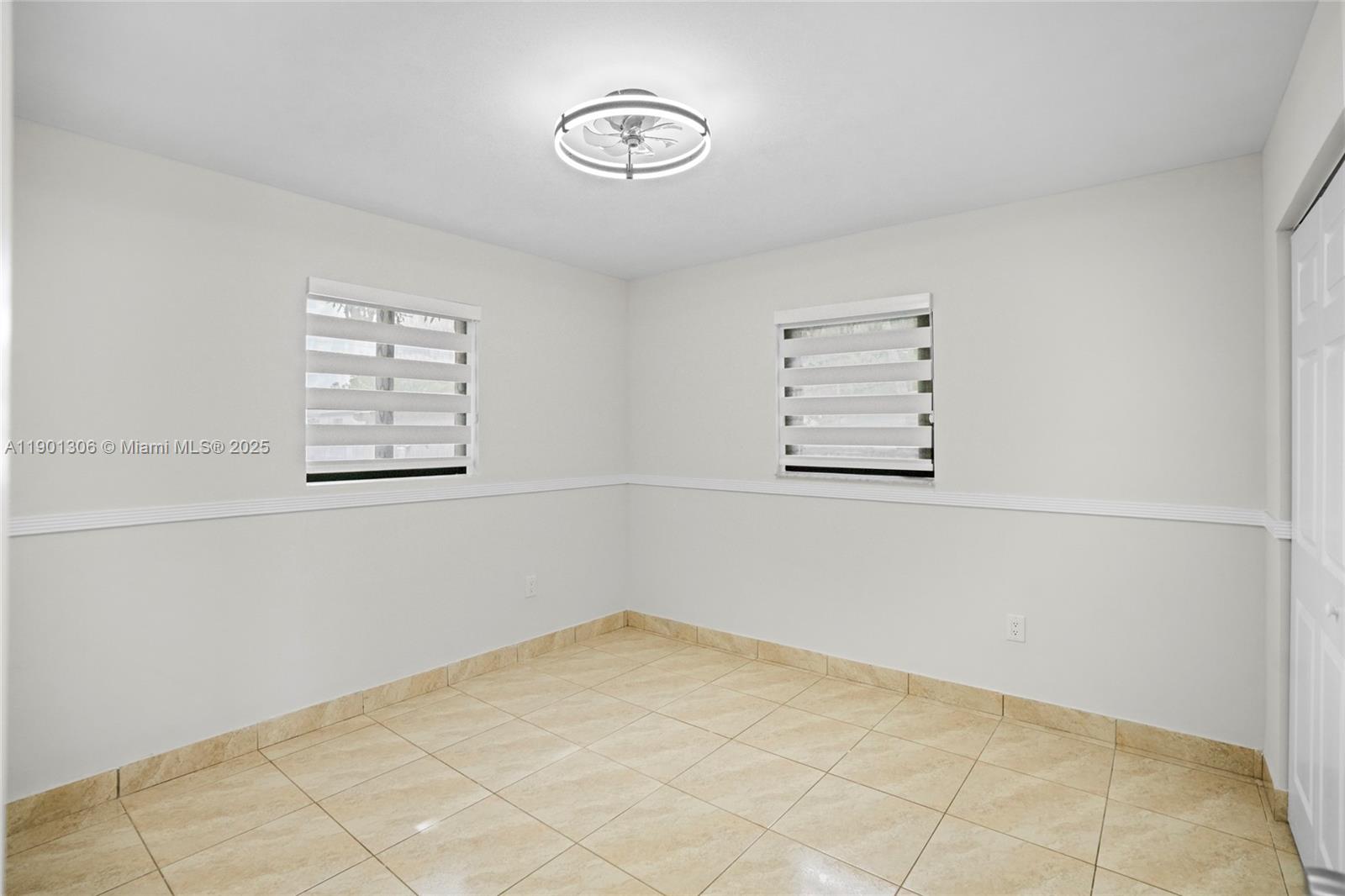   /  2554 sq. ft. $ 2025-10-23 0 Photo