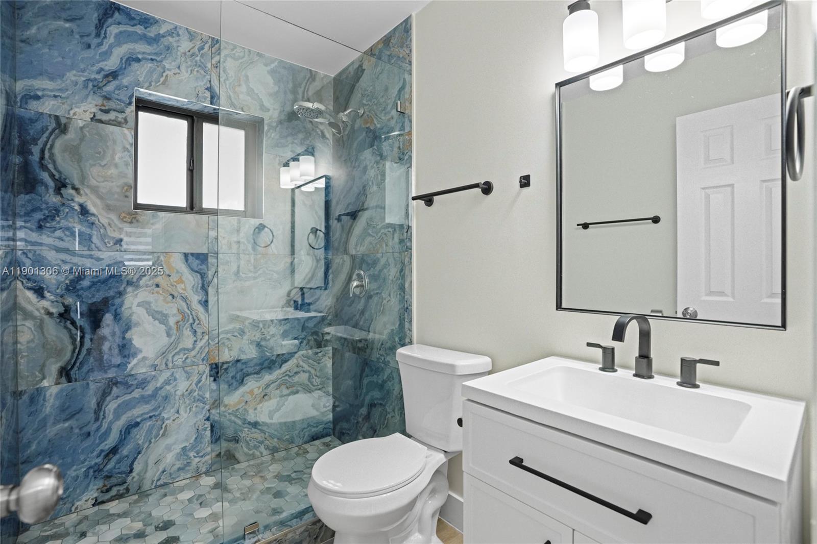   /  2554 sq. ft. $ 2025-10-23 0 Photo