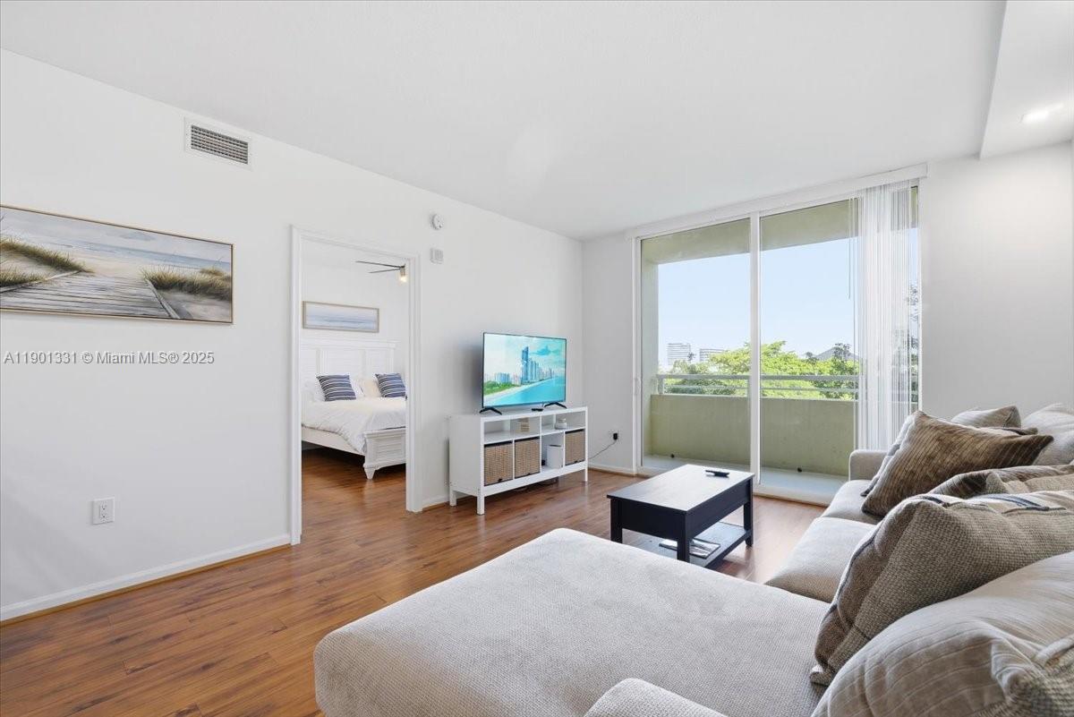 Photo of 18800 29th Ave  #302, Aventura, Florida, 33180 -