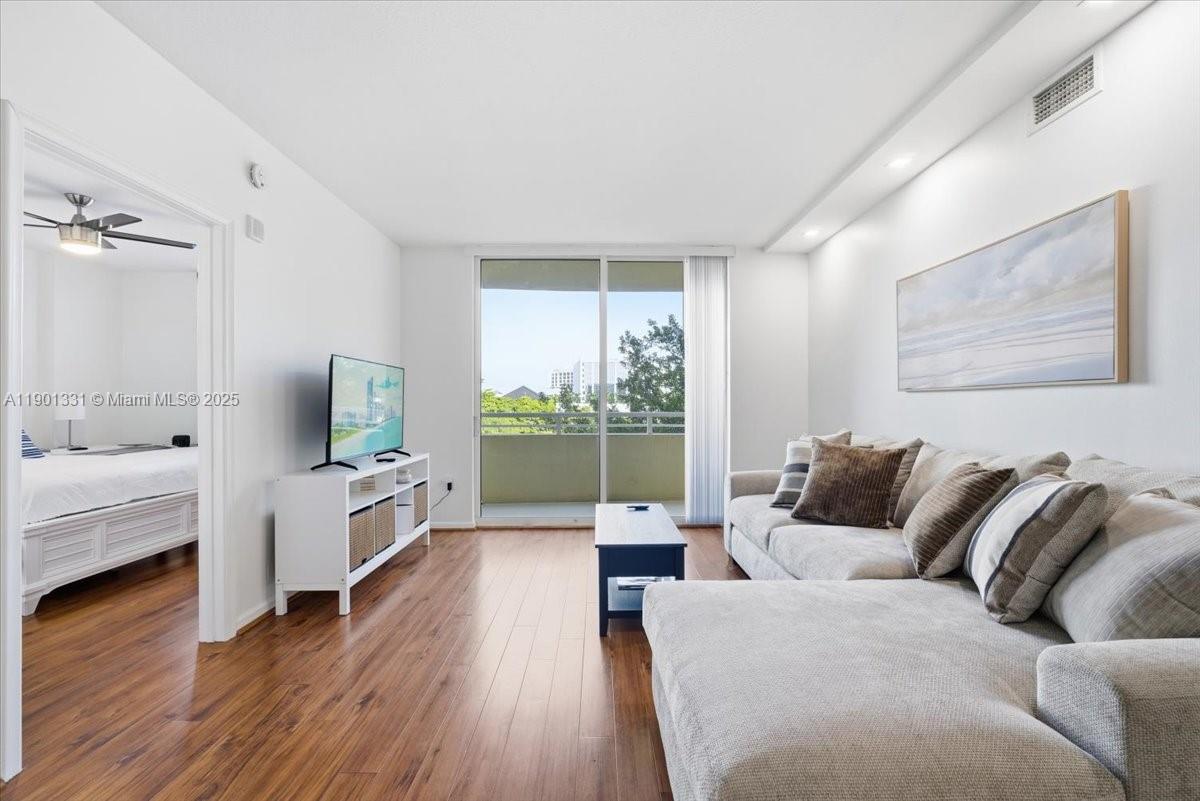 Photo of 18800 29th Ave  #302, Aventura, Florida, 33180 -