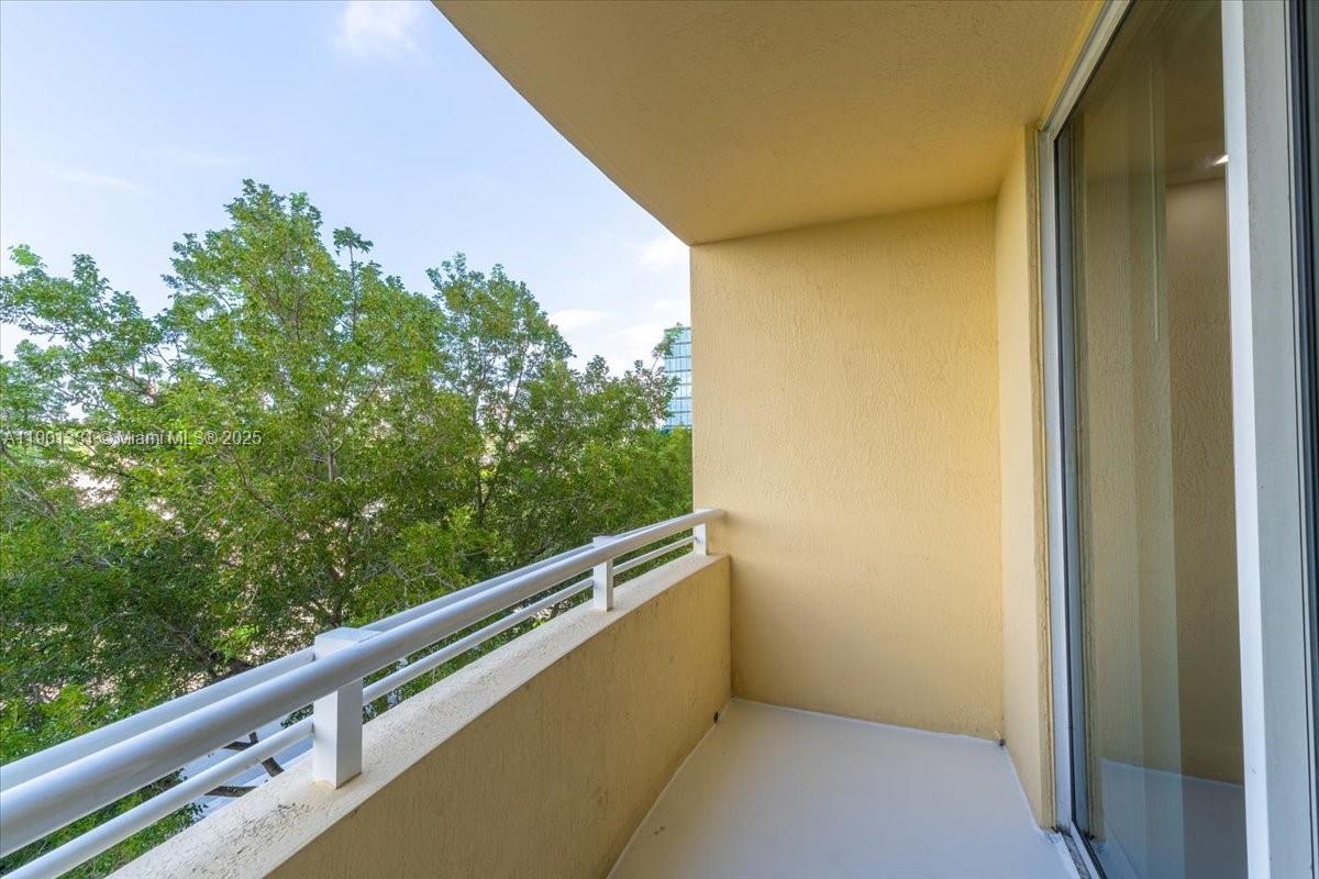 Photo of 18800 29th Ave  #302, Aventura, Florida, 33180 -