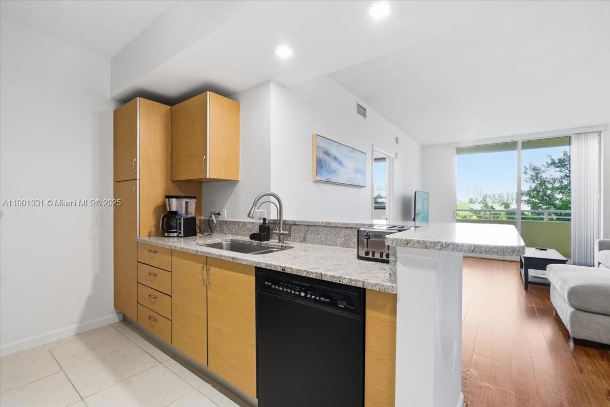 Photo of 18800 29th Ave  #302, Aventura, Florida, 33180 -