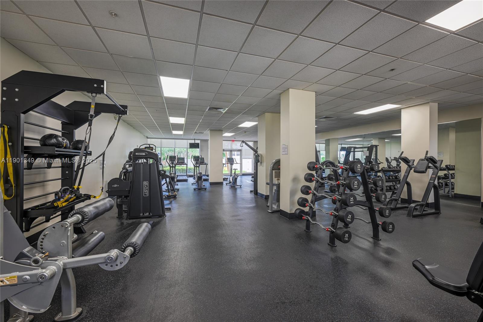 Photo of 3001 Ocean Dr  #1513, Hollywood, Florida, 33019 - 