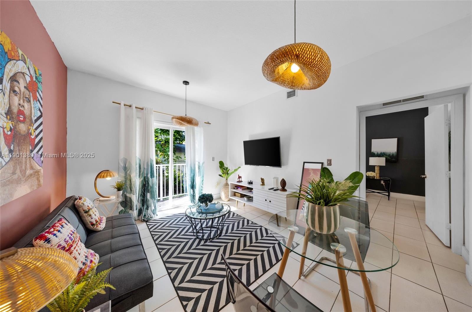 Ver detalles   /   sq. ft. $ 2025-10-23 0 foto