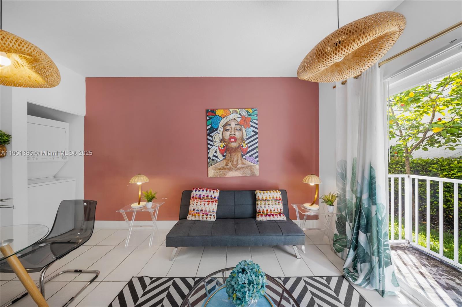 Ver detalles   /   sq. ft. $ 2025-10-23 0 foto