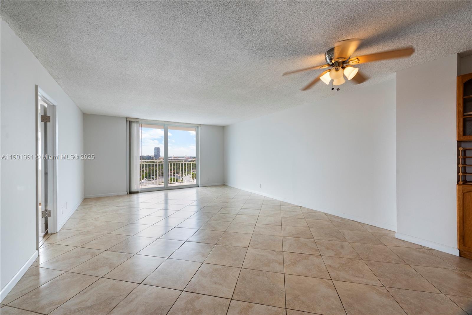 Photo of 427 Golden Isles Dr  #14J, Hallandale Beach, Florida, 33009 - 