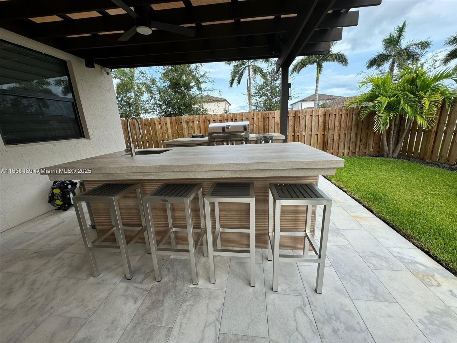 See details 11910 5 / 4 2974 sq. ft. $ 2025-10-23 0 Photo