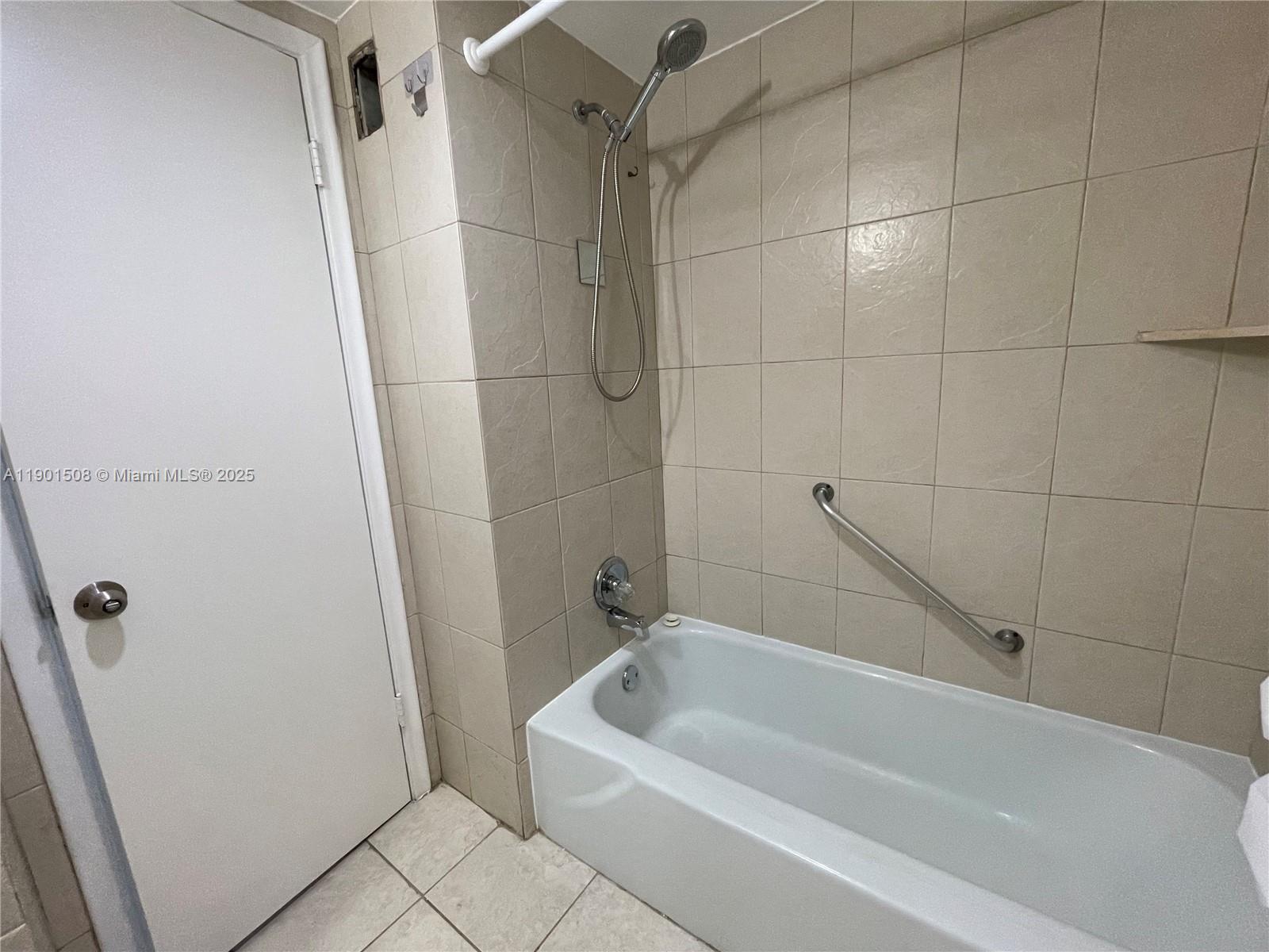 Photo of 1817 Ocean Dr  #226, Hallandale Beach, Florida, 33009 -