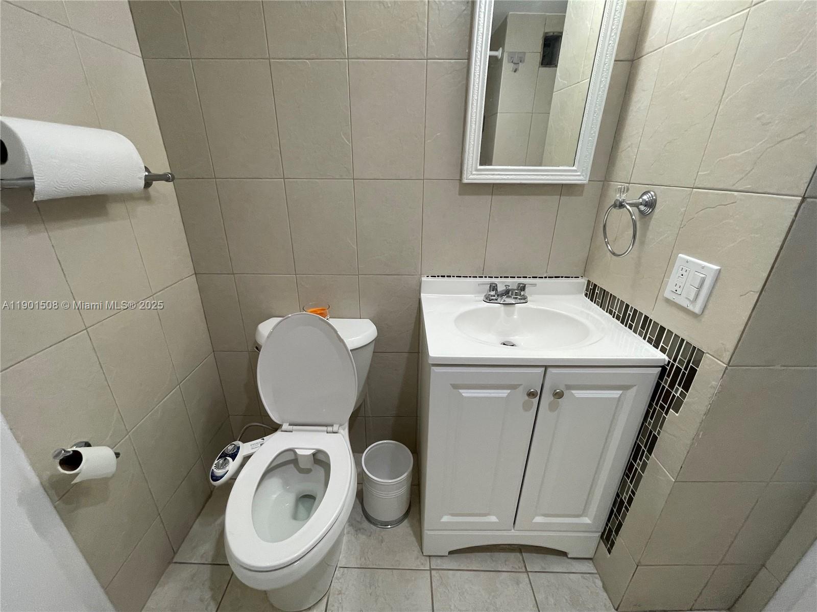 Photo of 1817 Ocean Dr  #226, Hallandale Beach, Florida, 33009 -