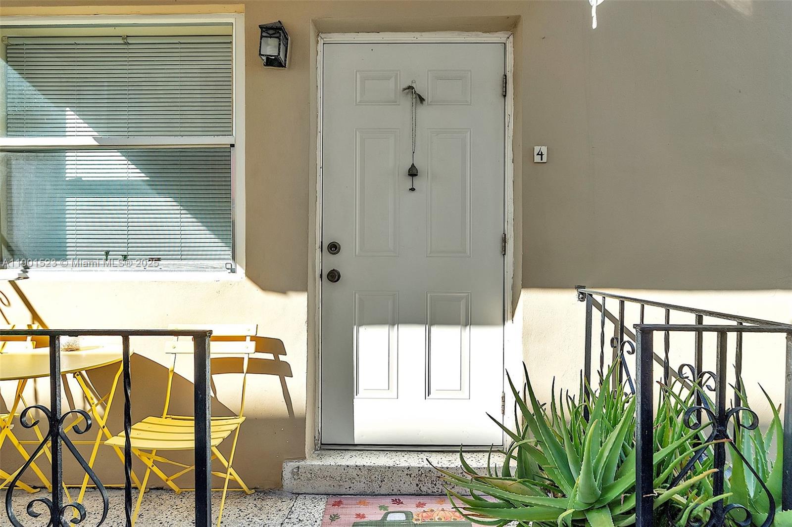 Ver detalles   /   sq. ft. $ 2025-10-23 0 foto