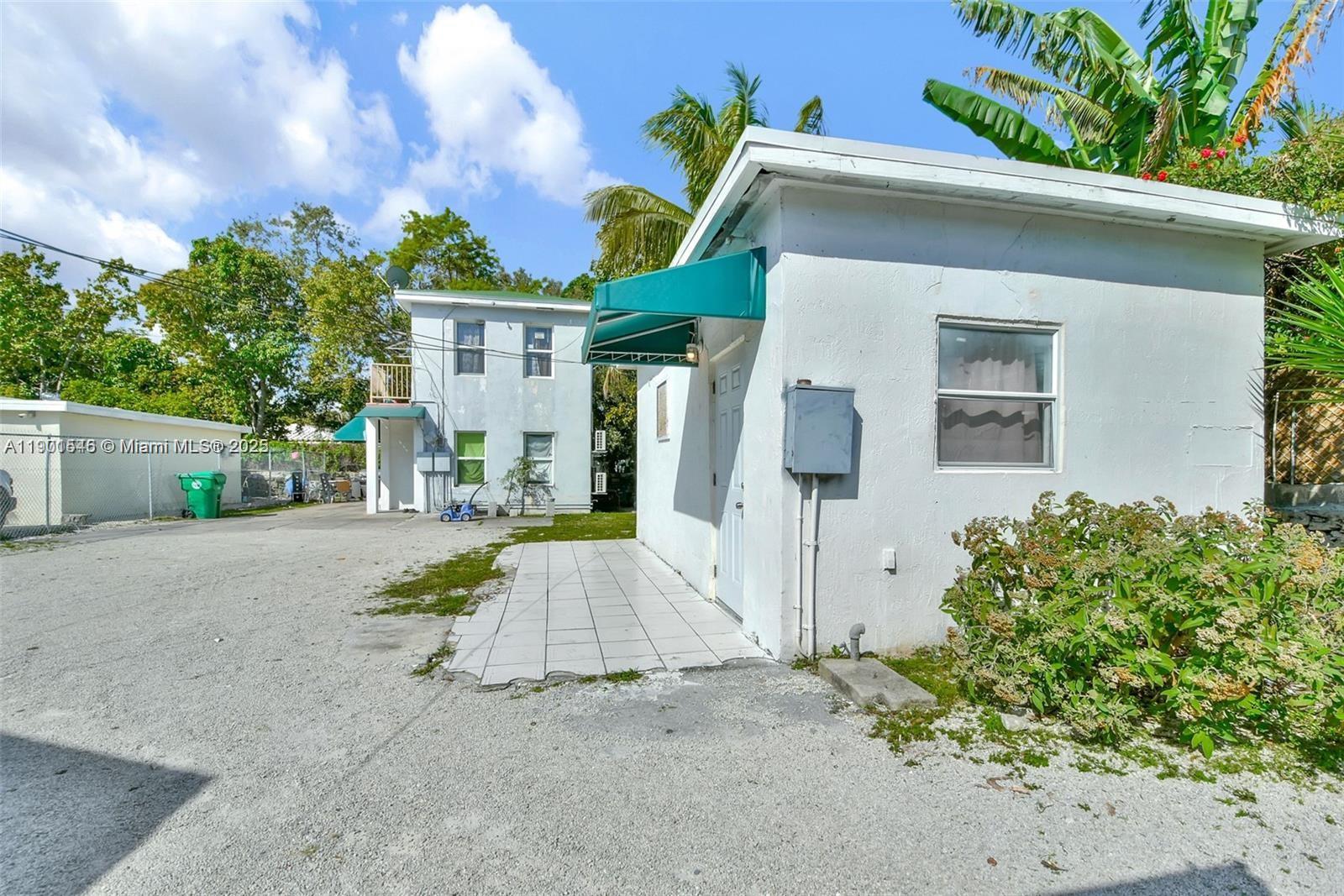 Ver detalles   /  2189 sq. ft. $ 2025-10-23 0 foto