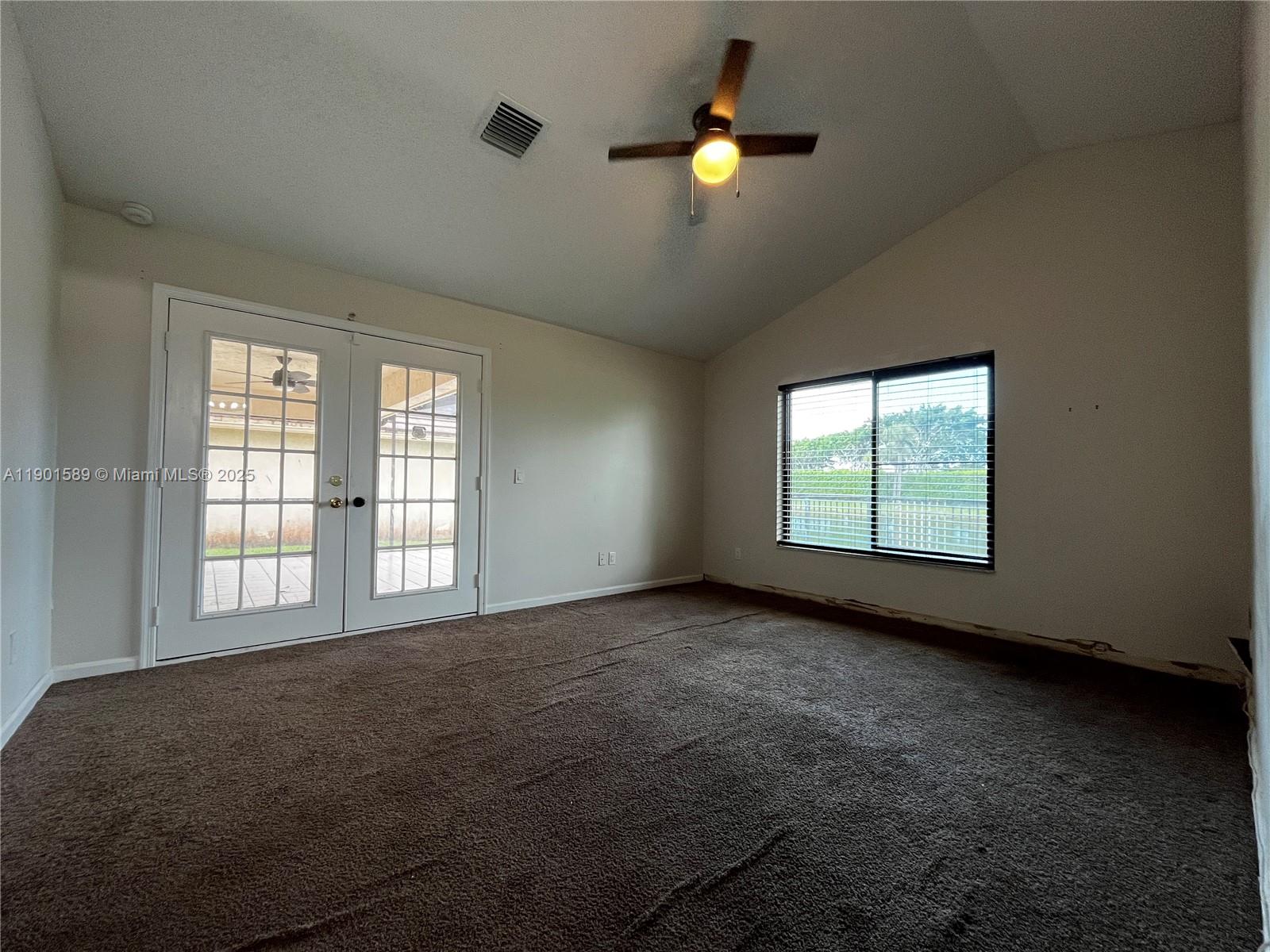 See details 8079 2 / 3 1829 sq. ft. $ 2025-10-23 0 Photo