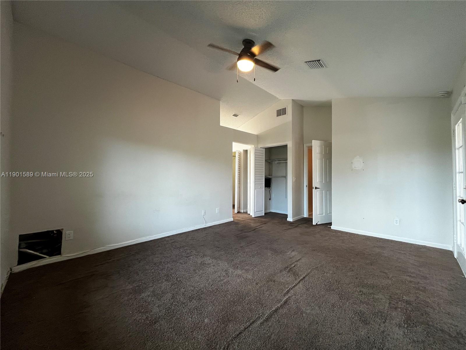See details 8079 2 / 3 1829 sq. ft. $ 2025-10-23 0 Photo