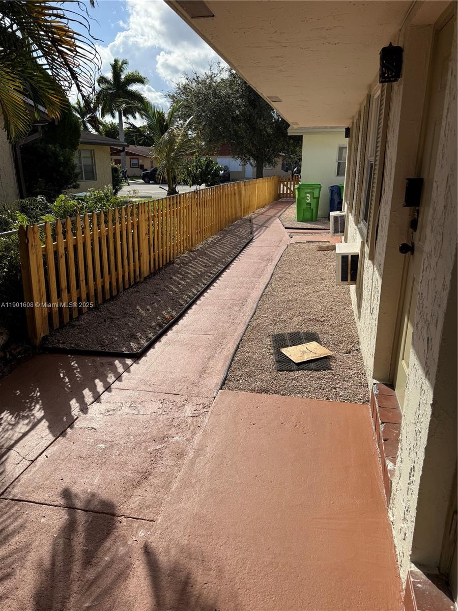 Подробнее   /  3935 кв.футов $ 2025-10-23 0 Фото