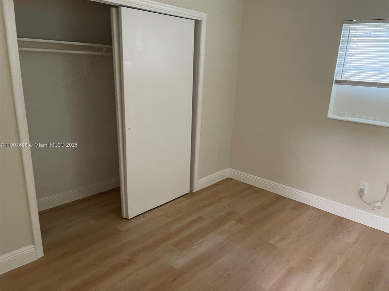 Подробнее   /  3935 кв.футов $ 2025-10-23 0 Фото