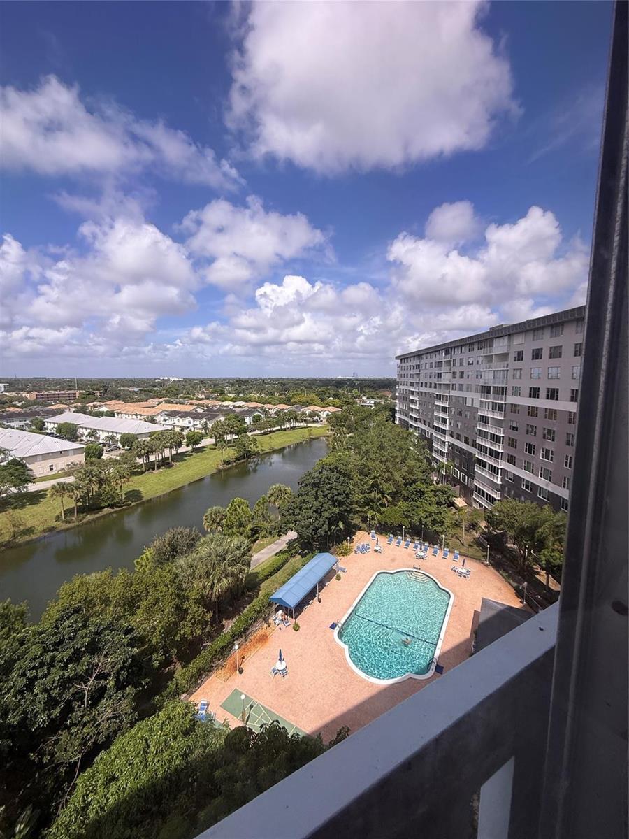 1012 2 / 2 1132 sq. ft. $ 2026-04-29 0 Photo