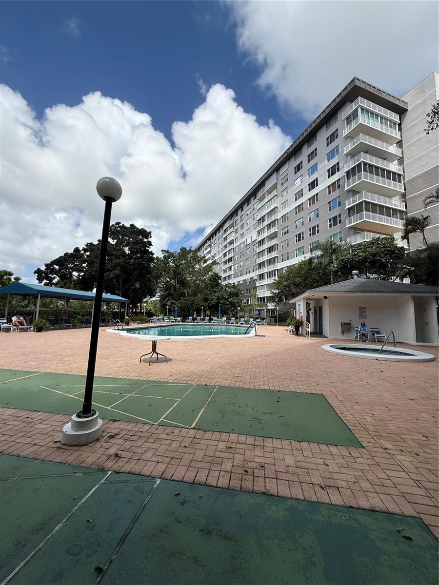 1012 2 / 2 1132 sq. ft. $ 2026-04-29 0 Photo